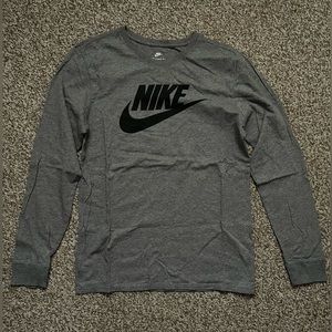 Nike Long Sleeve